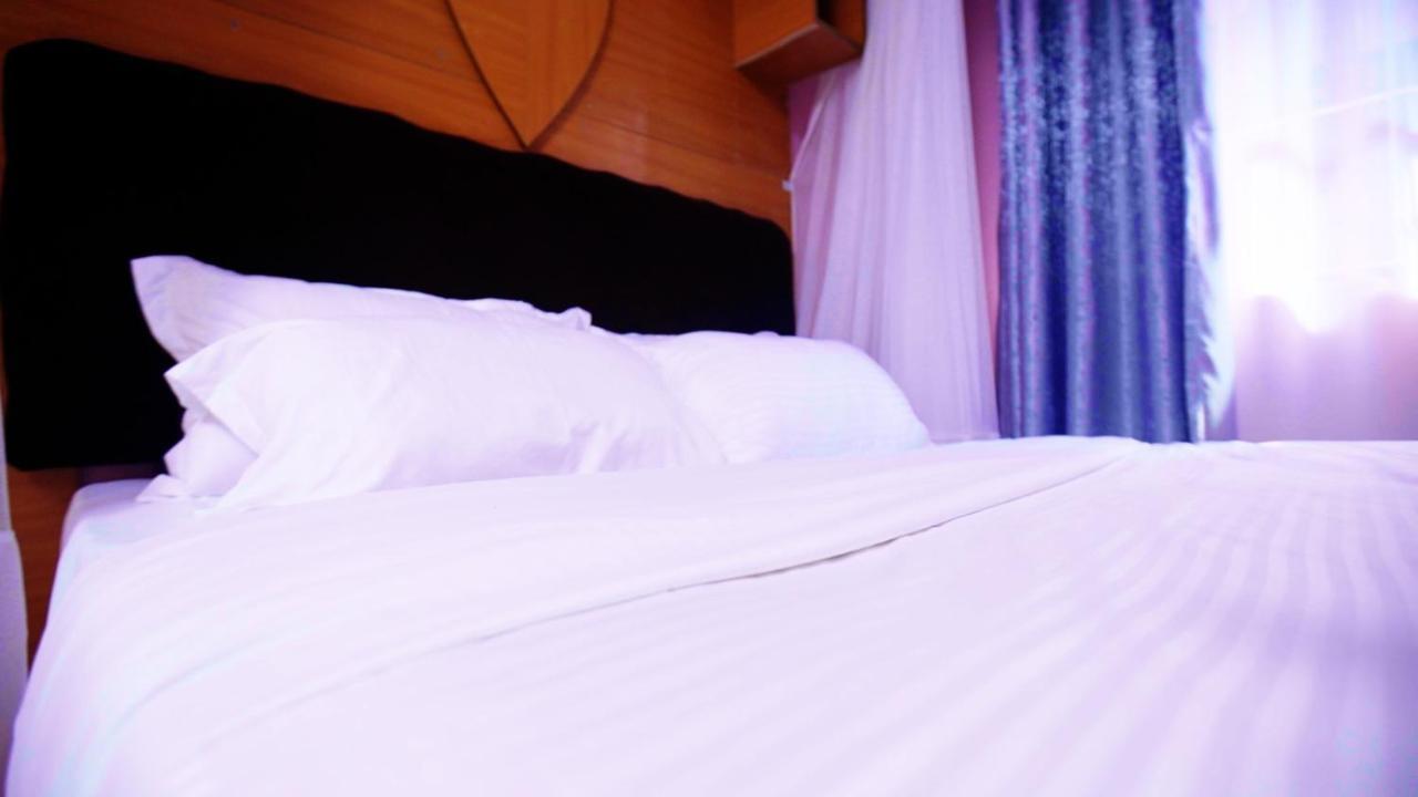 Amboseli Gateway Hotel Kimana Extérieur photo