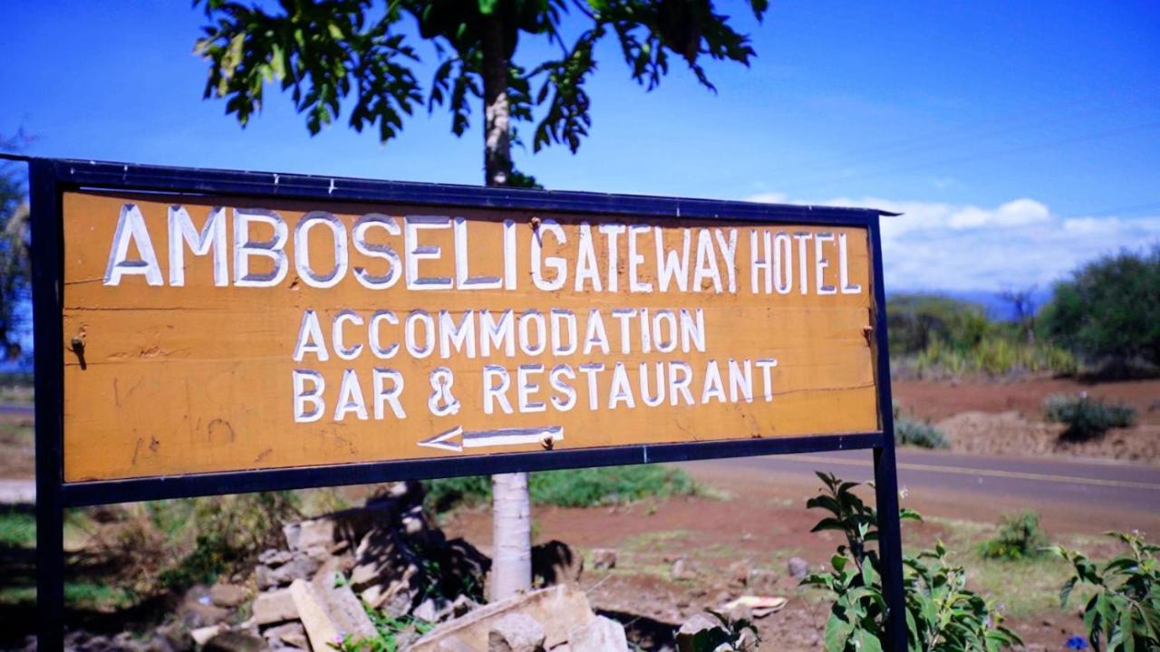 Amboseli Gateway Hotel Kimana Extérieur photo